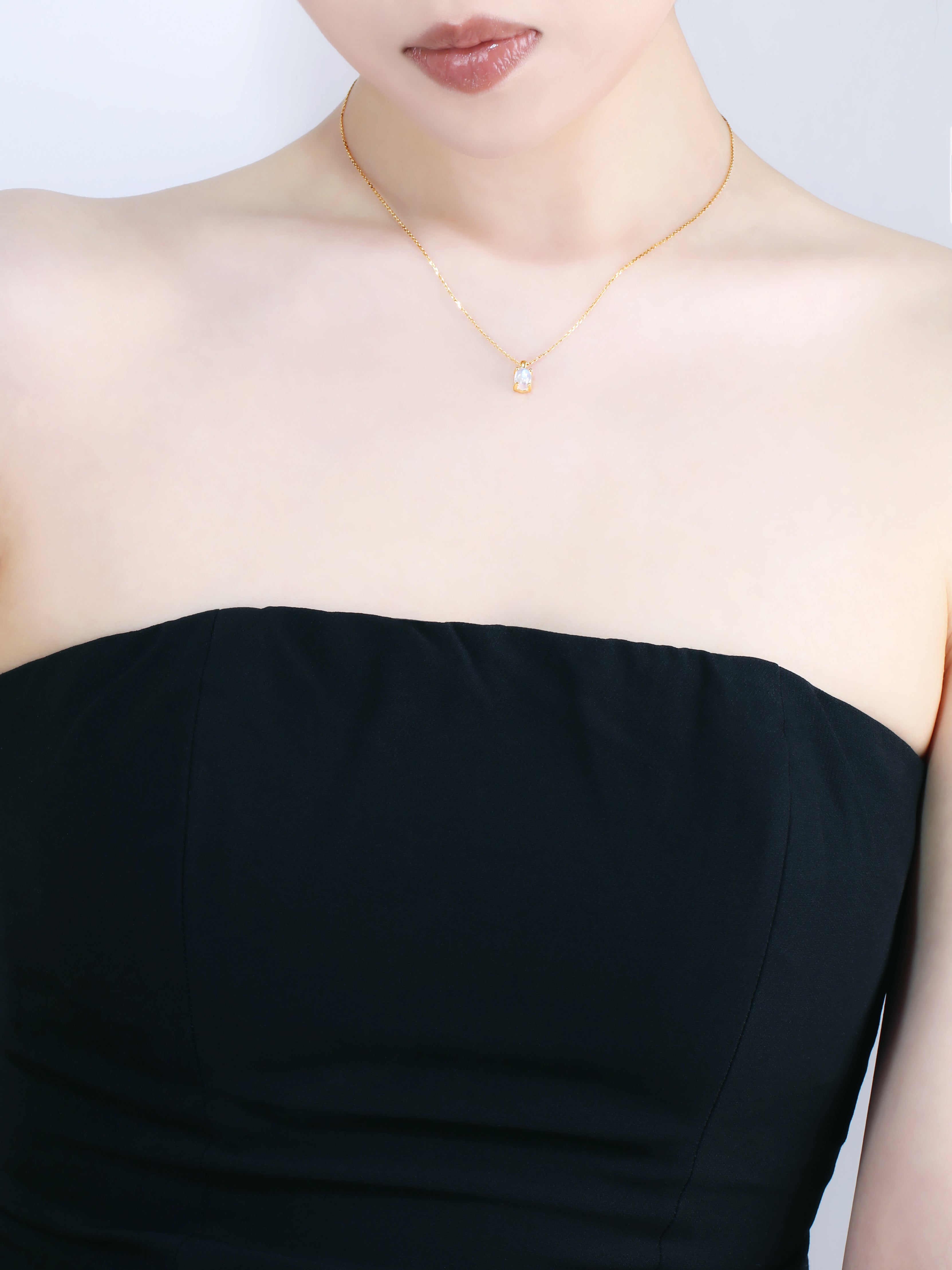 Moonstone “Niji” Pendant Necklace