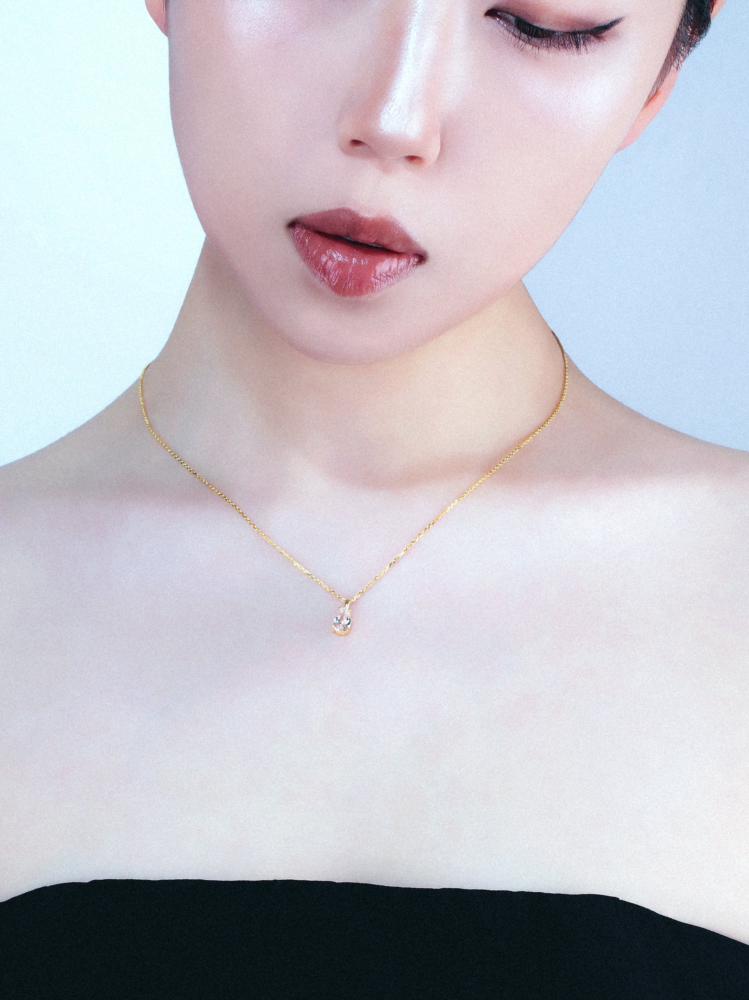 Cubic Zirconia no “Tōmei” na Namida Pendant Necklace
