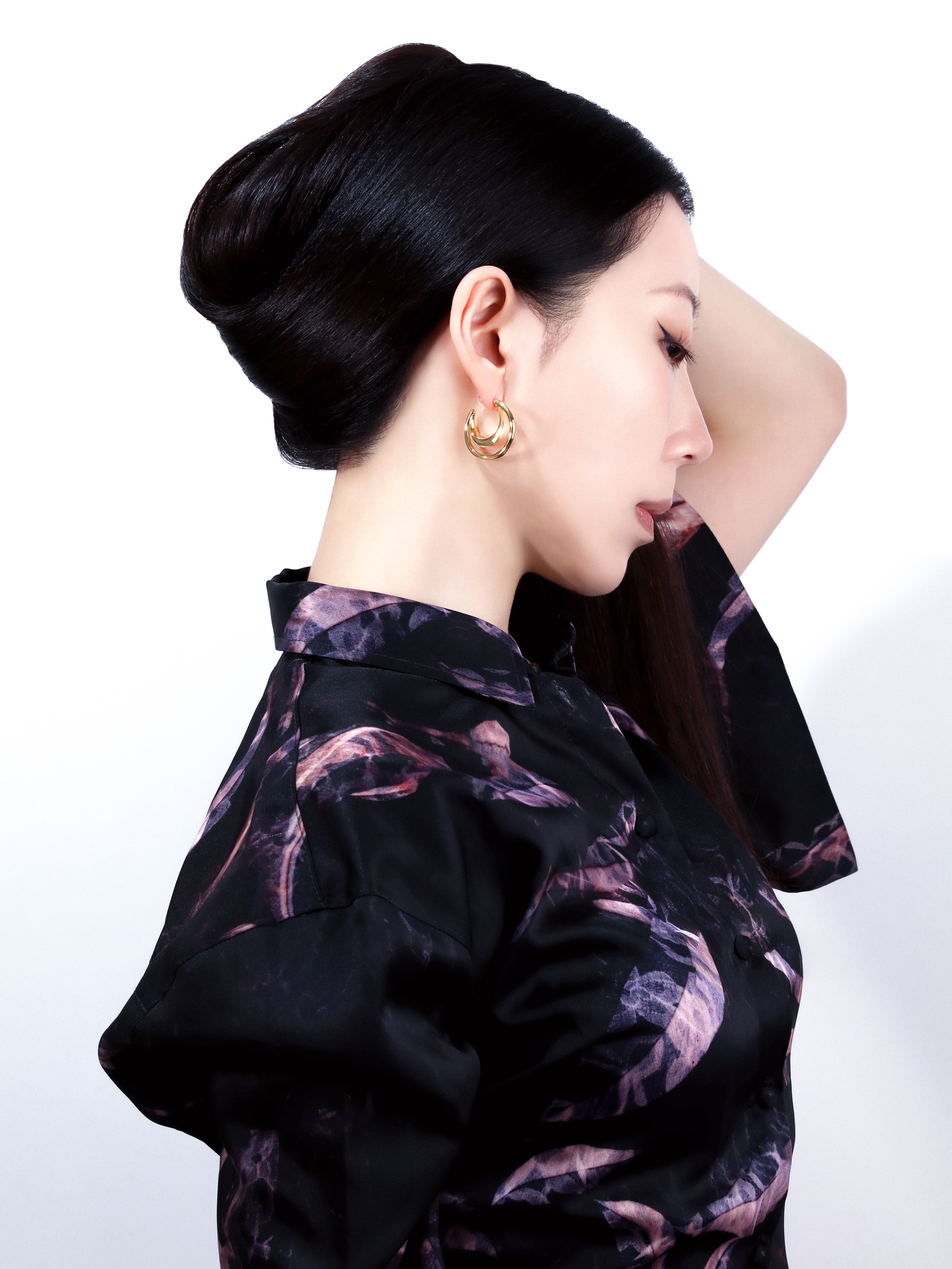 Fly Me to the Moon “Tsuki” Earrings