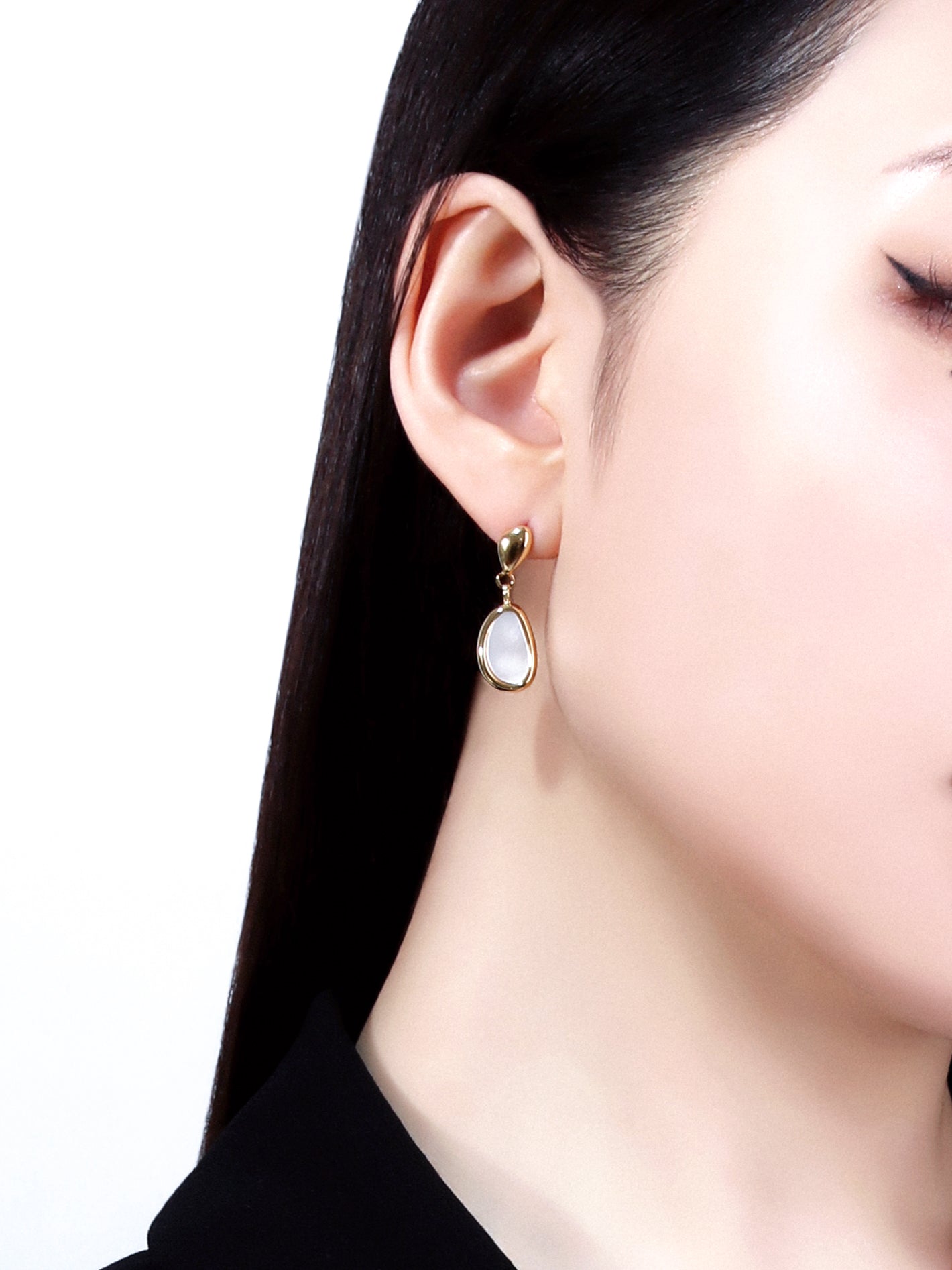 Wabi-Sabi Mother of Pearl “Yūgao” Drop Earrings