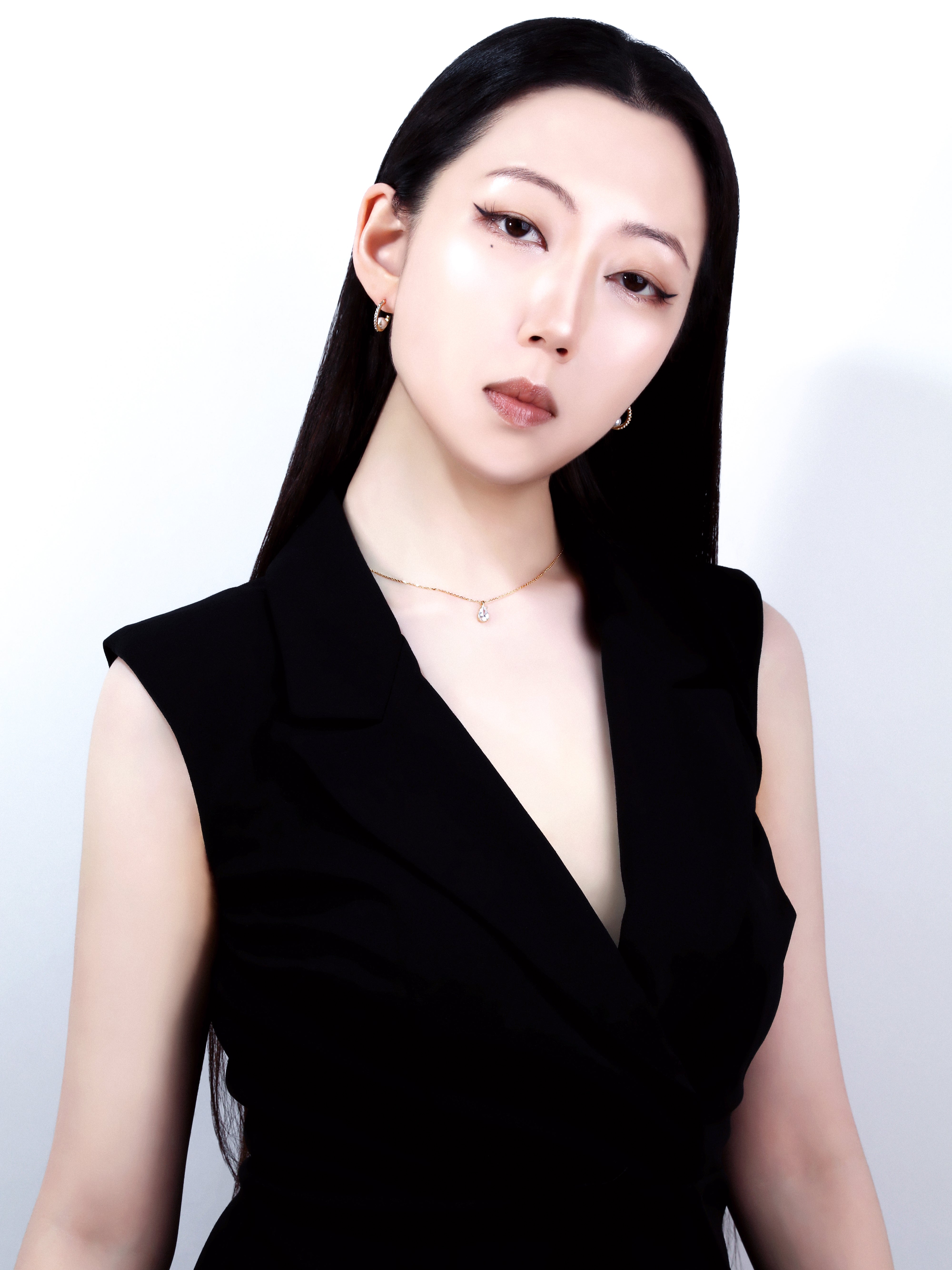 Cubic Zirconia no “Tōmei” na Namida Pendant Necklace